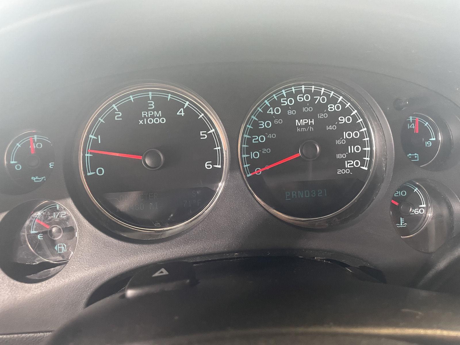 Vehicle photo 3