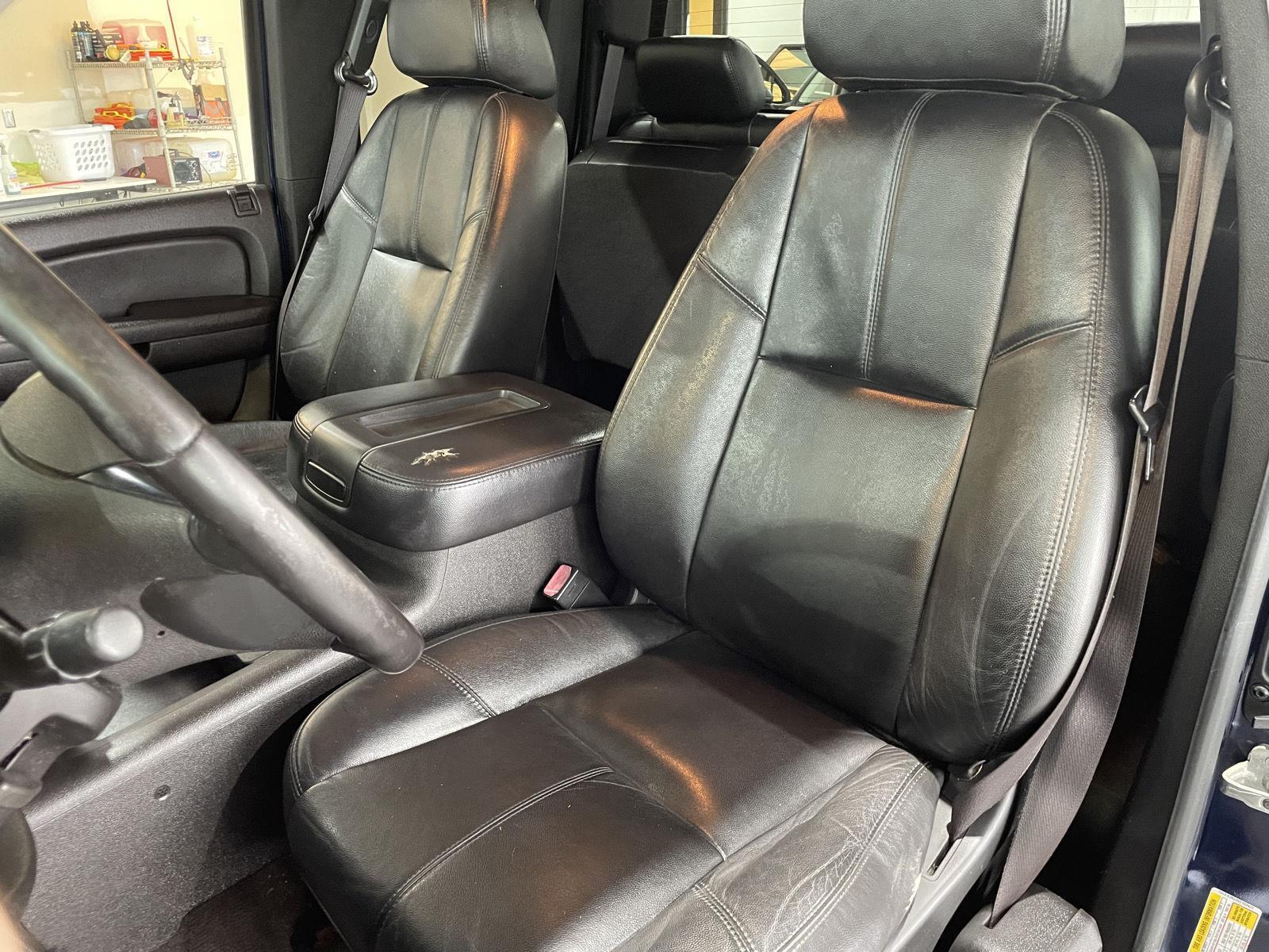 Vehicle photo 22