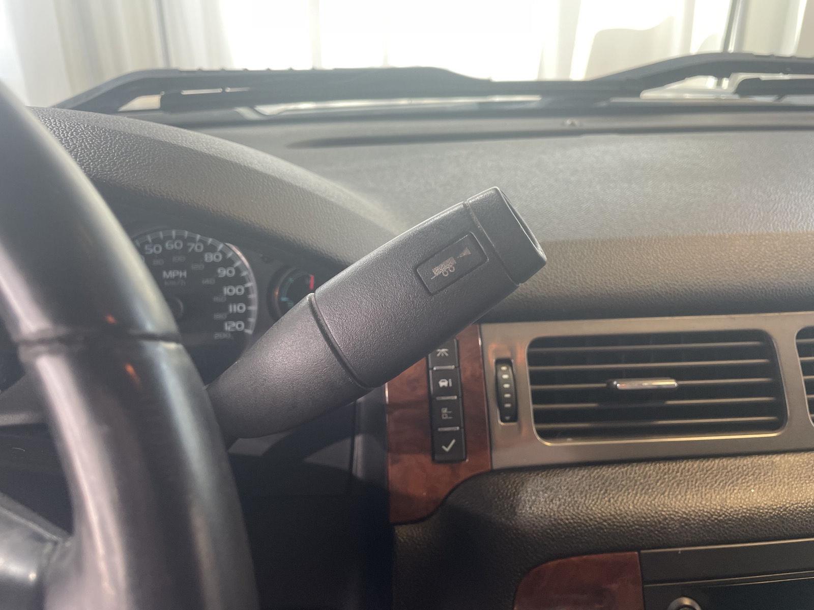 Vehicle photo 35