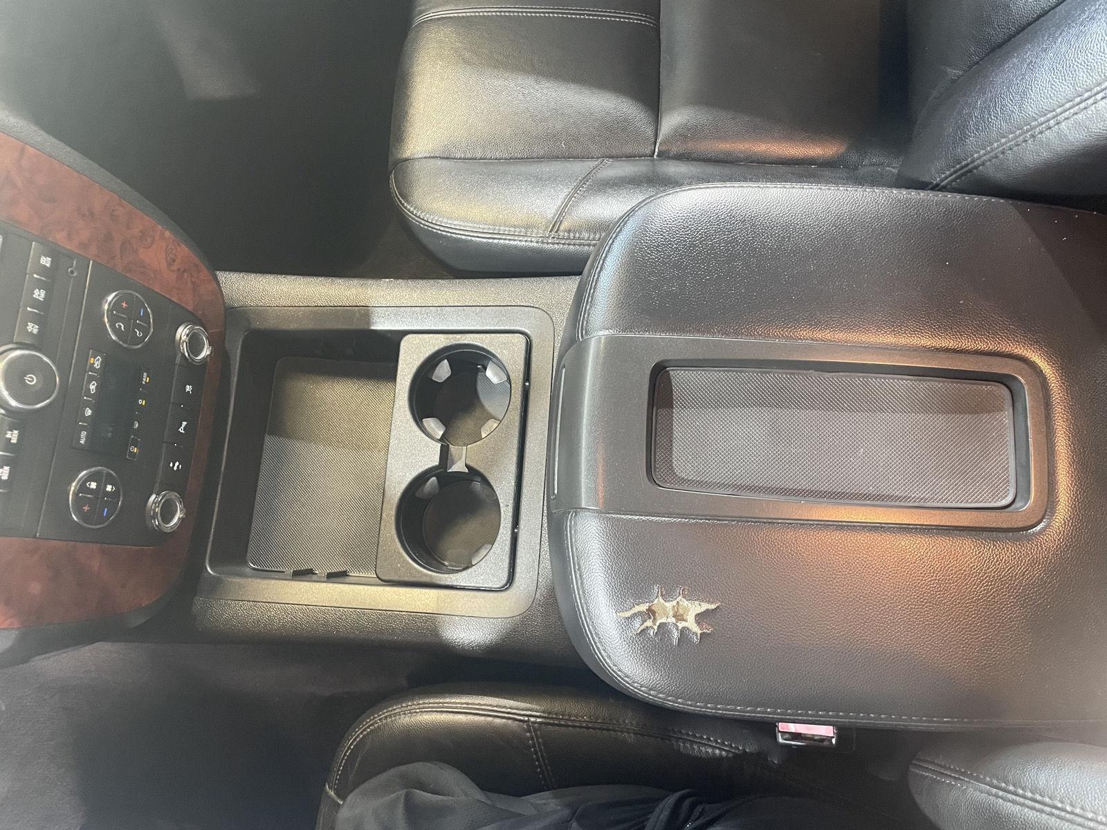 Vehicle photo 36