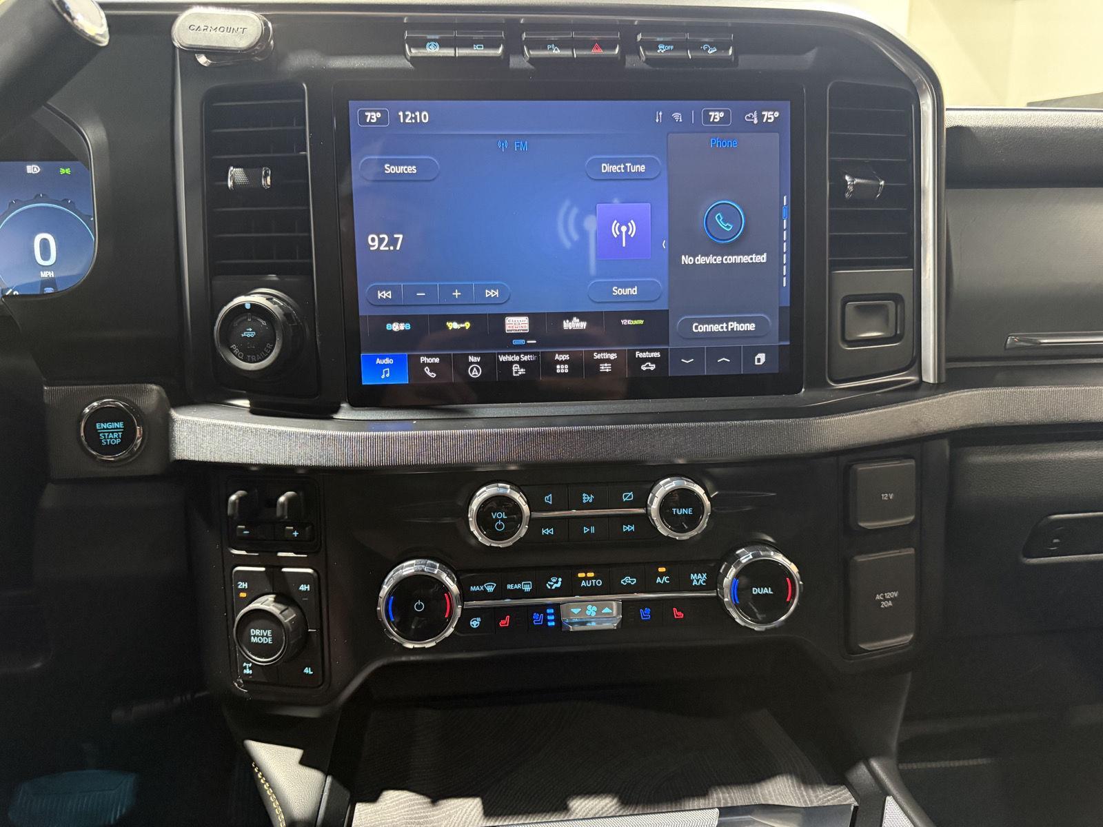 Vehicle photo 32