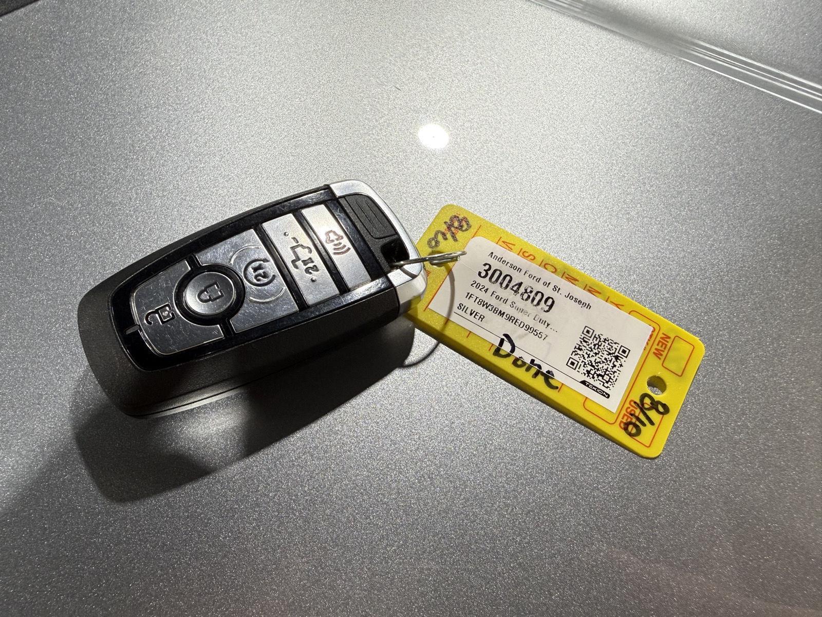 Vehicle photo 47