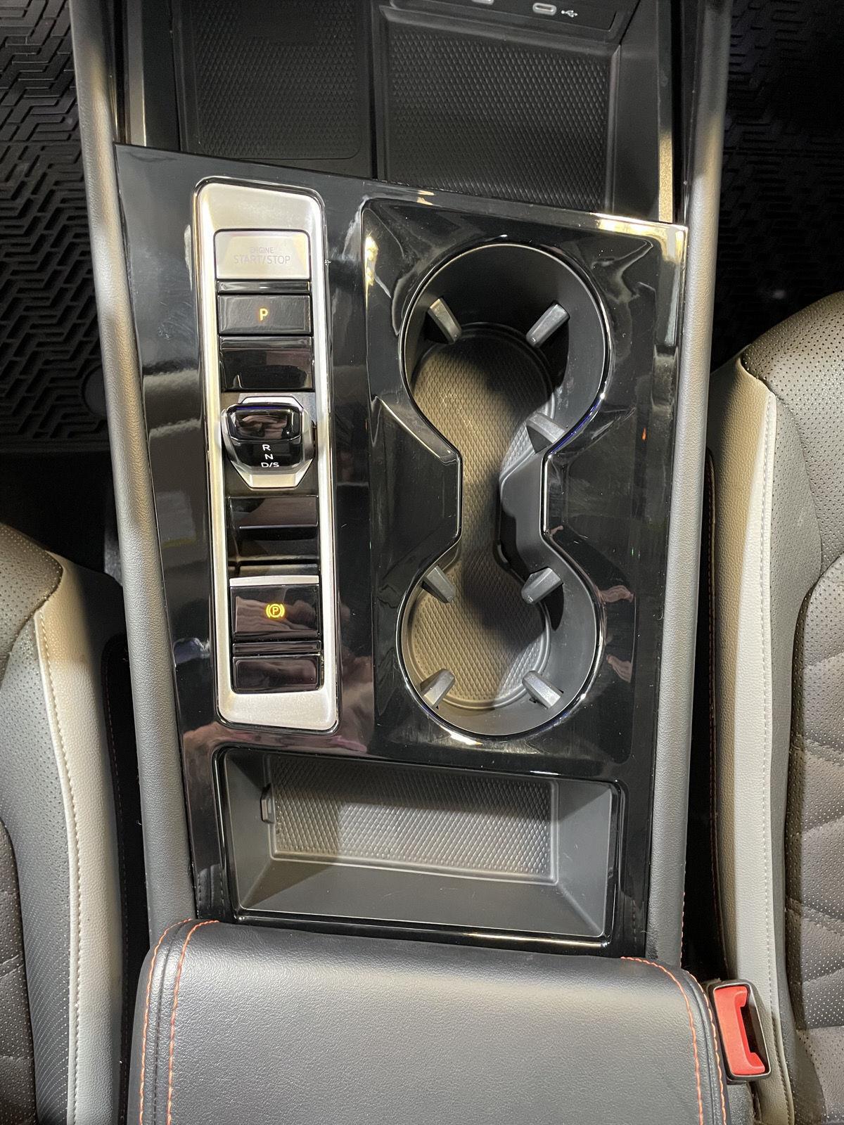 Vehicle photo 36
