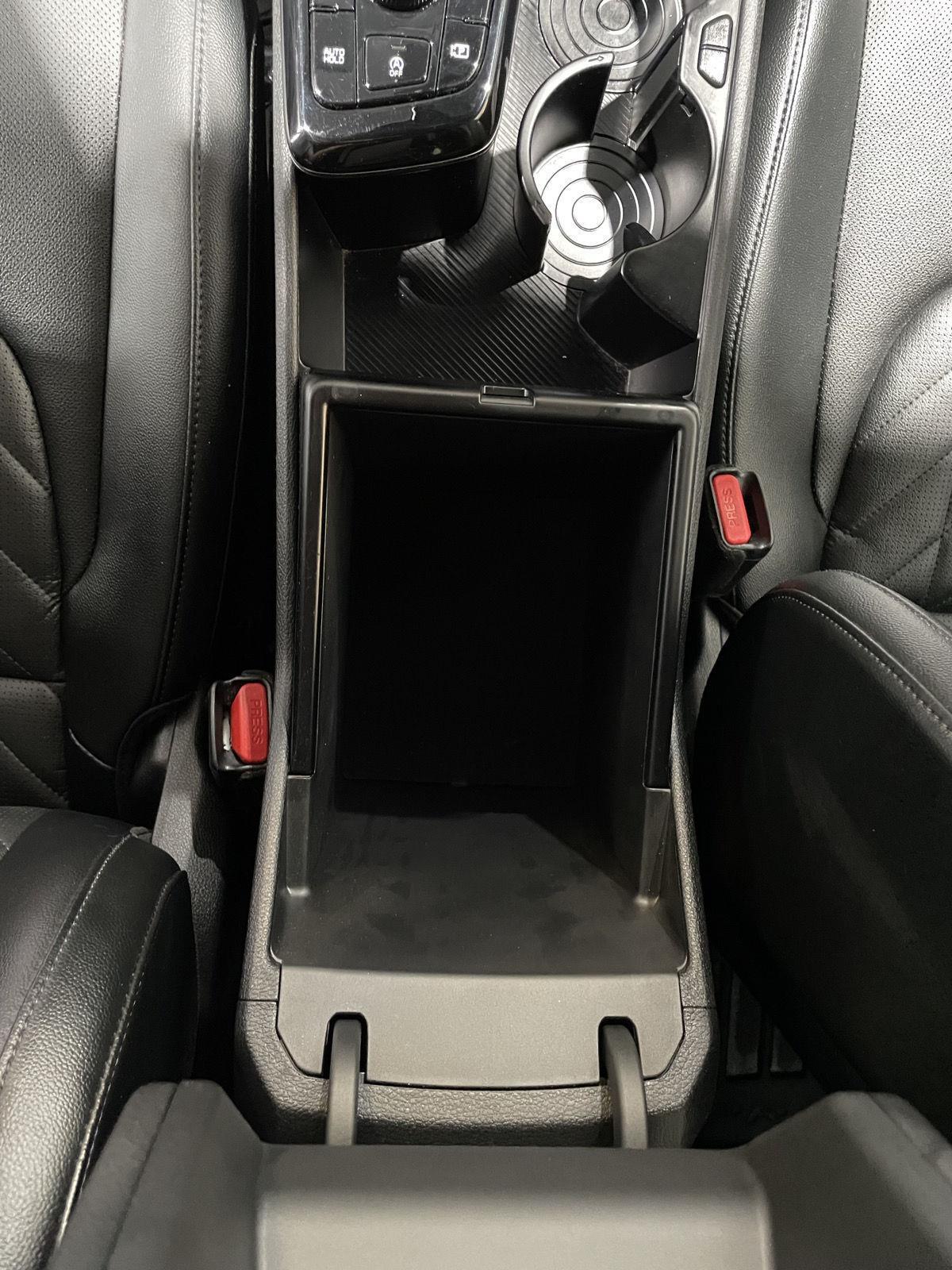 Vehicle photo 35