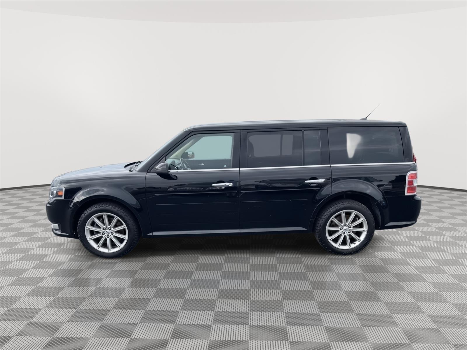 Used 2018 Ford Flex Limited with VIN 2FMHK6D86JBA13590 for sale in Grand Island, NE