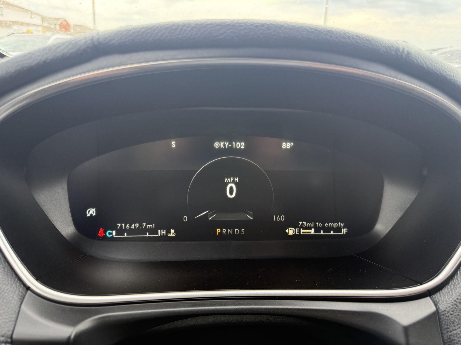 Vehicle photo 3