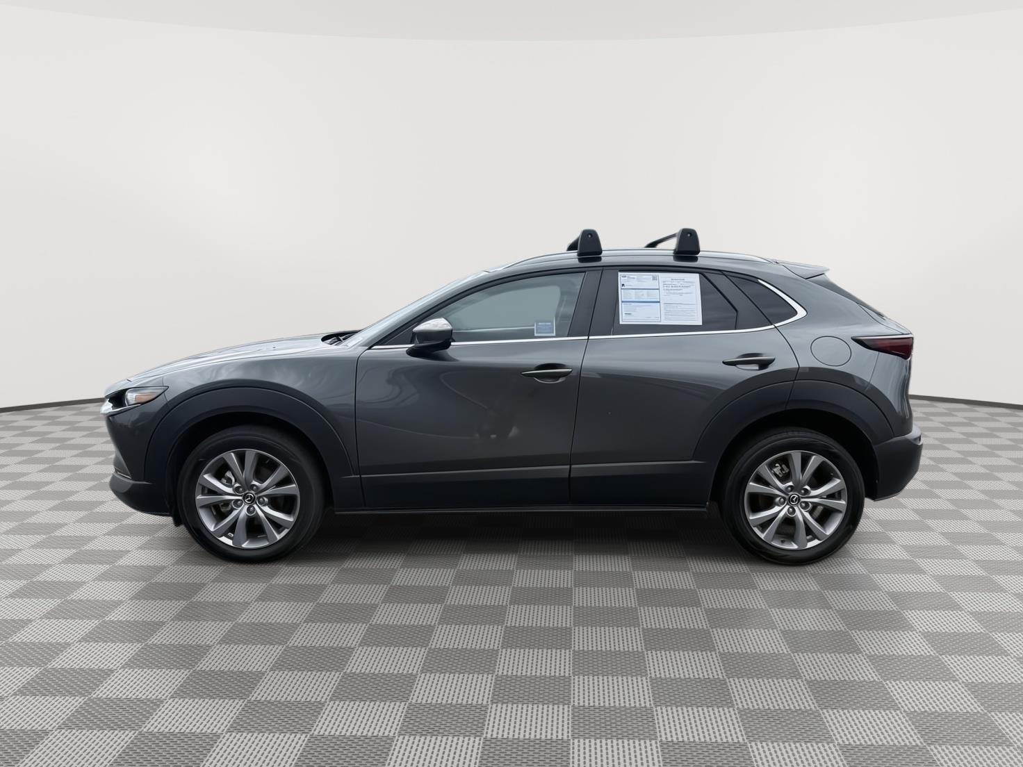 Vehicle photo 2