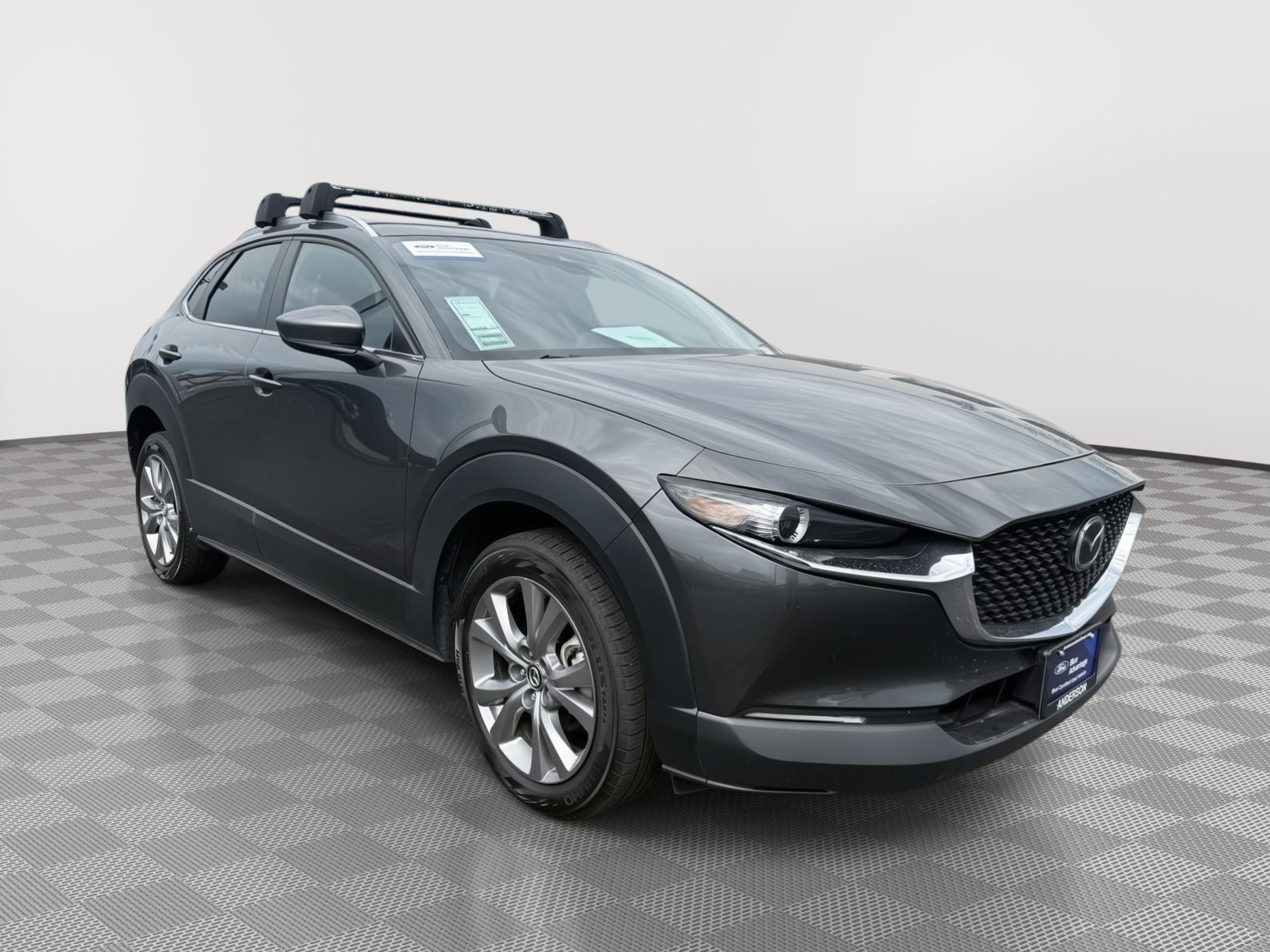 Vehicle photo 5