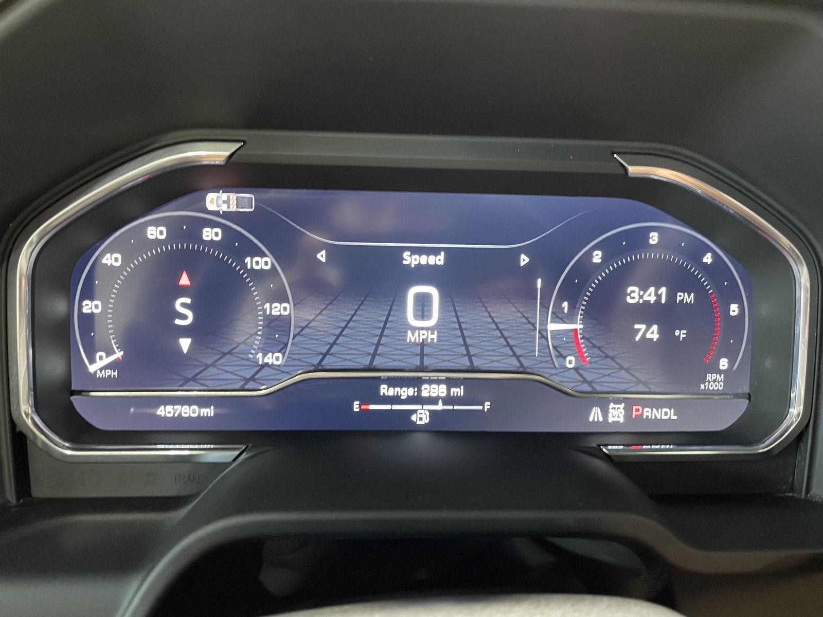 Vehicle photo 3