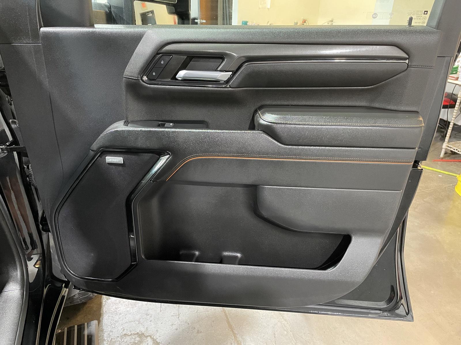 Vehicle photo 31