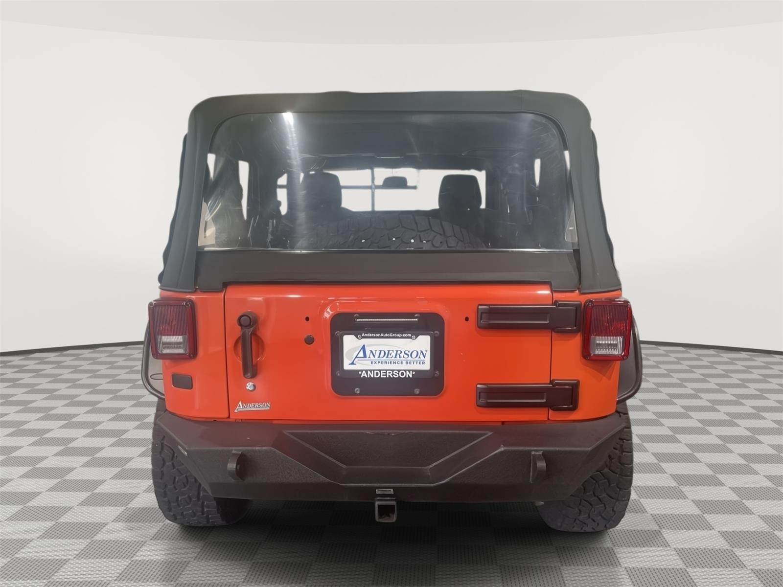 Vehicle photo 6