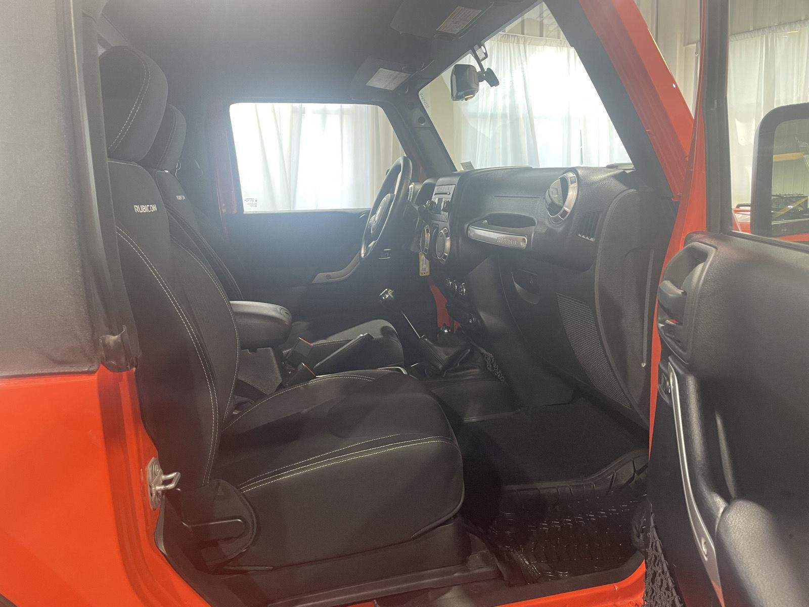 Vehicle photo 20