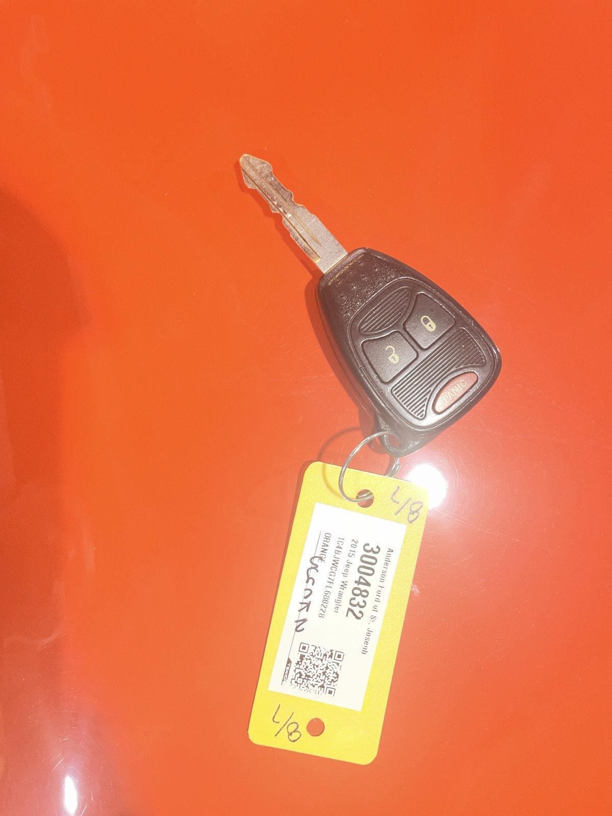 Vehicle photo 30