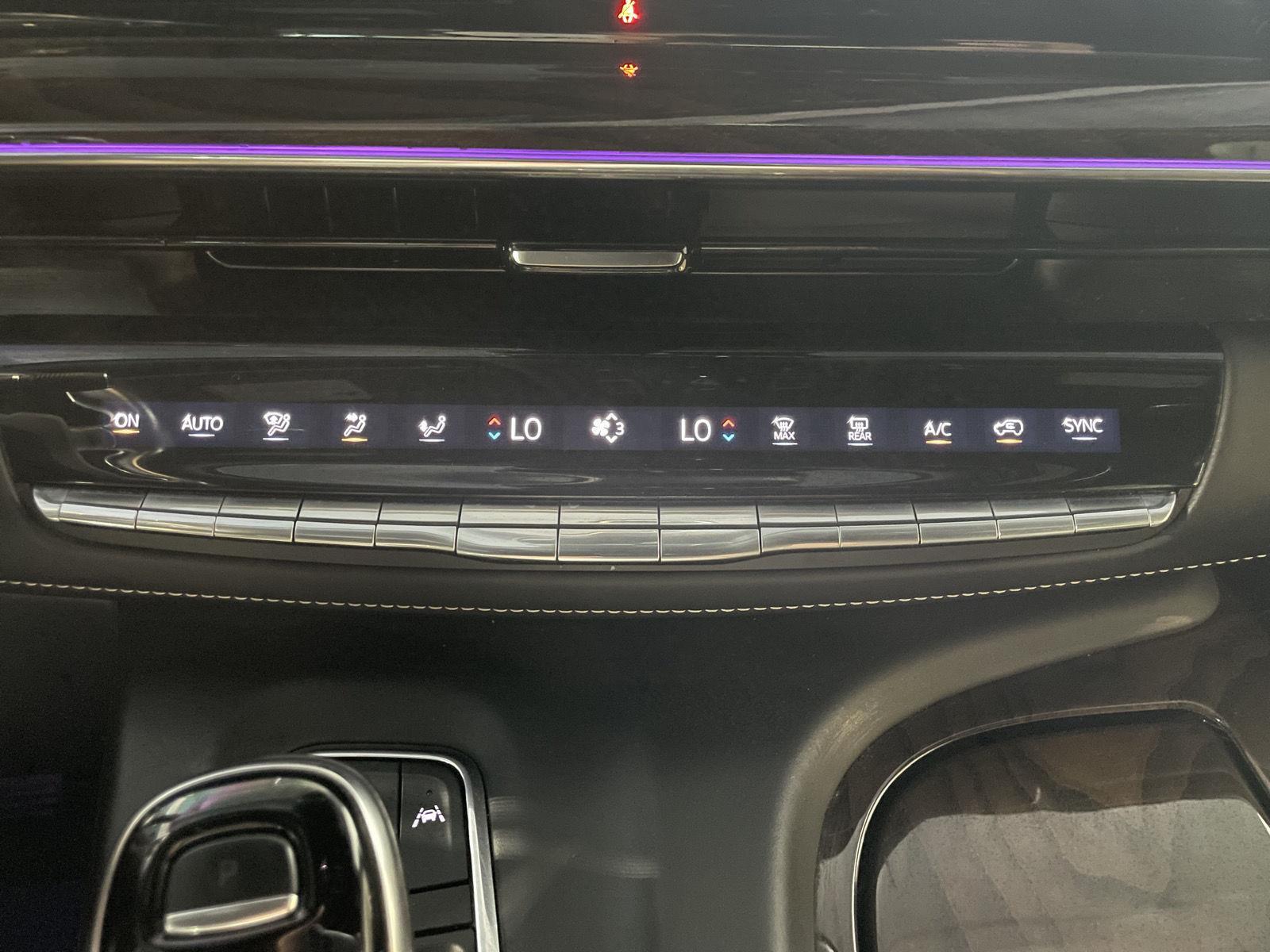 Vehicle photo 47