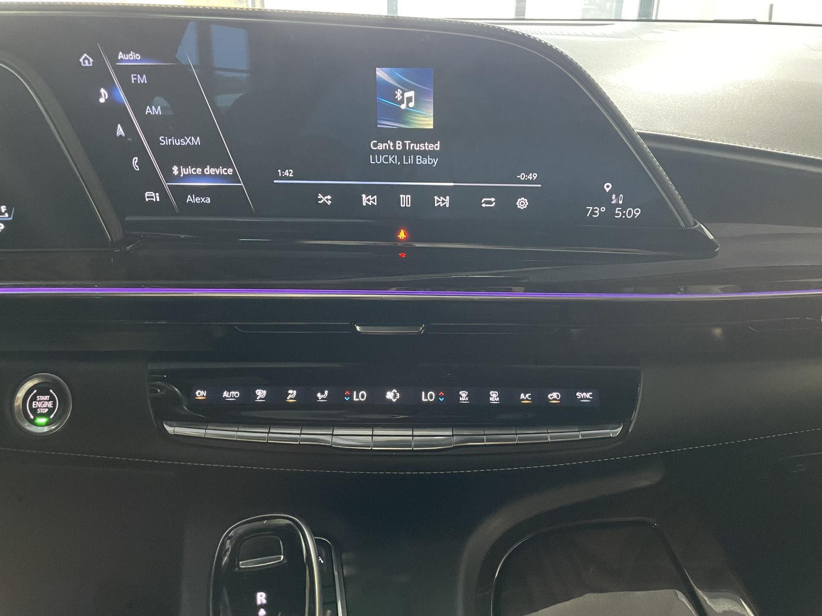 Vehicle photo 49