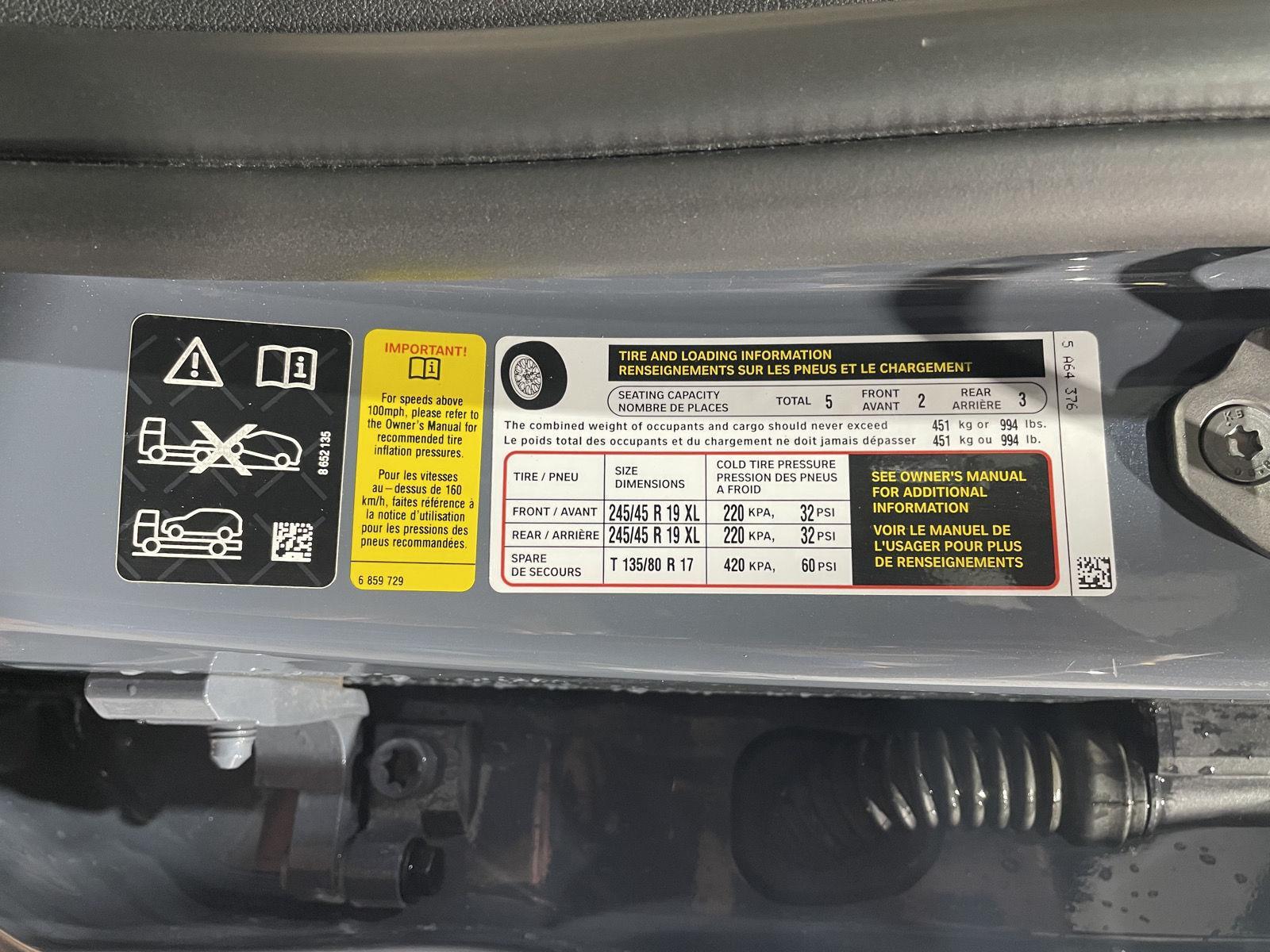 Vehicle photo 38