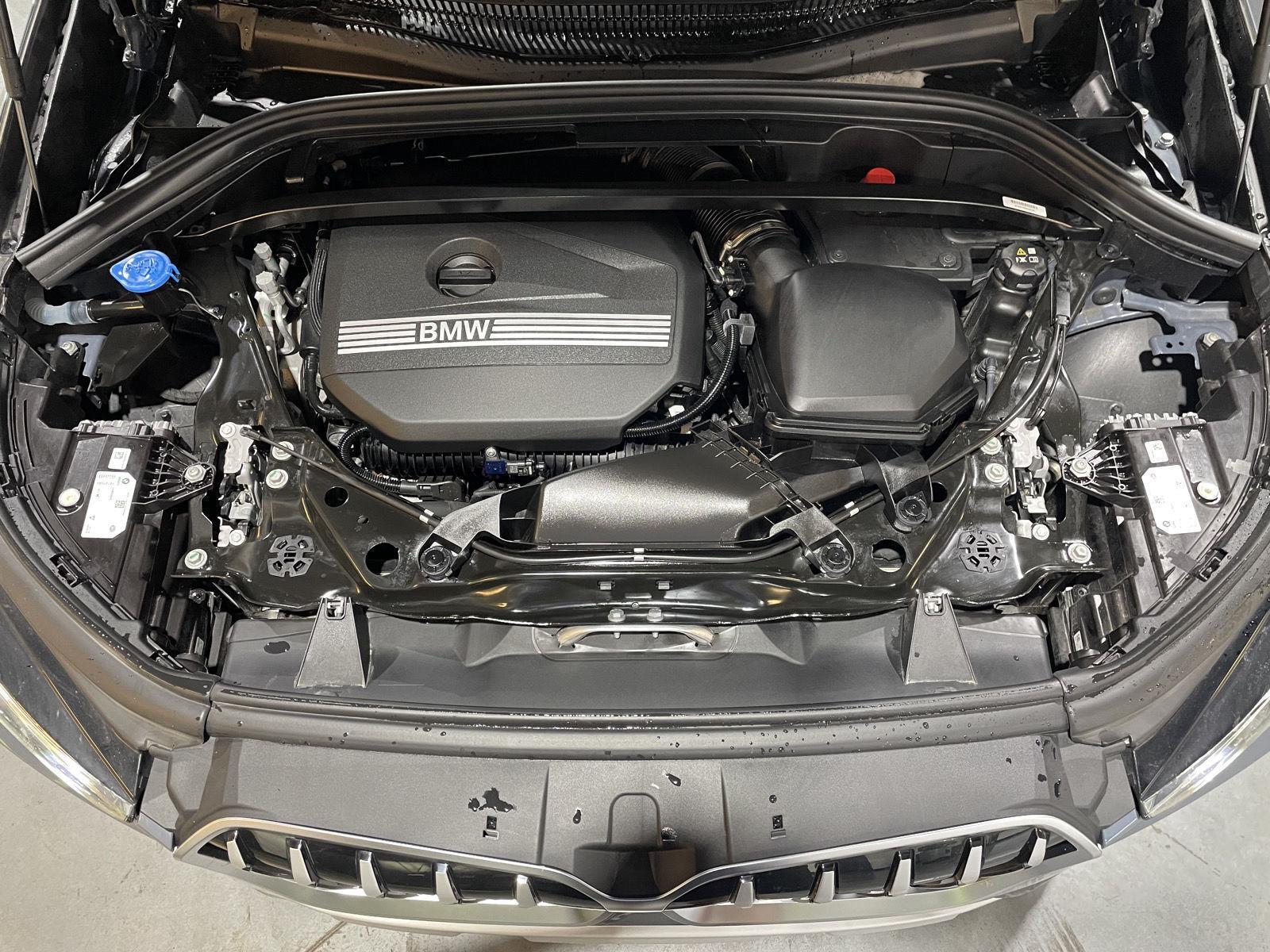 Vehicle photo 39