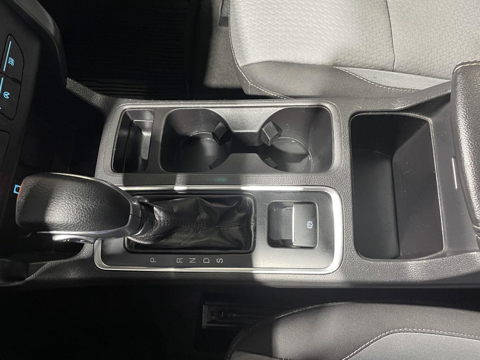 Vehicle photo 36