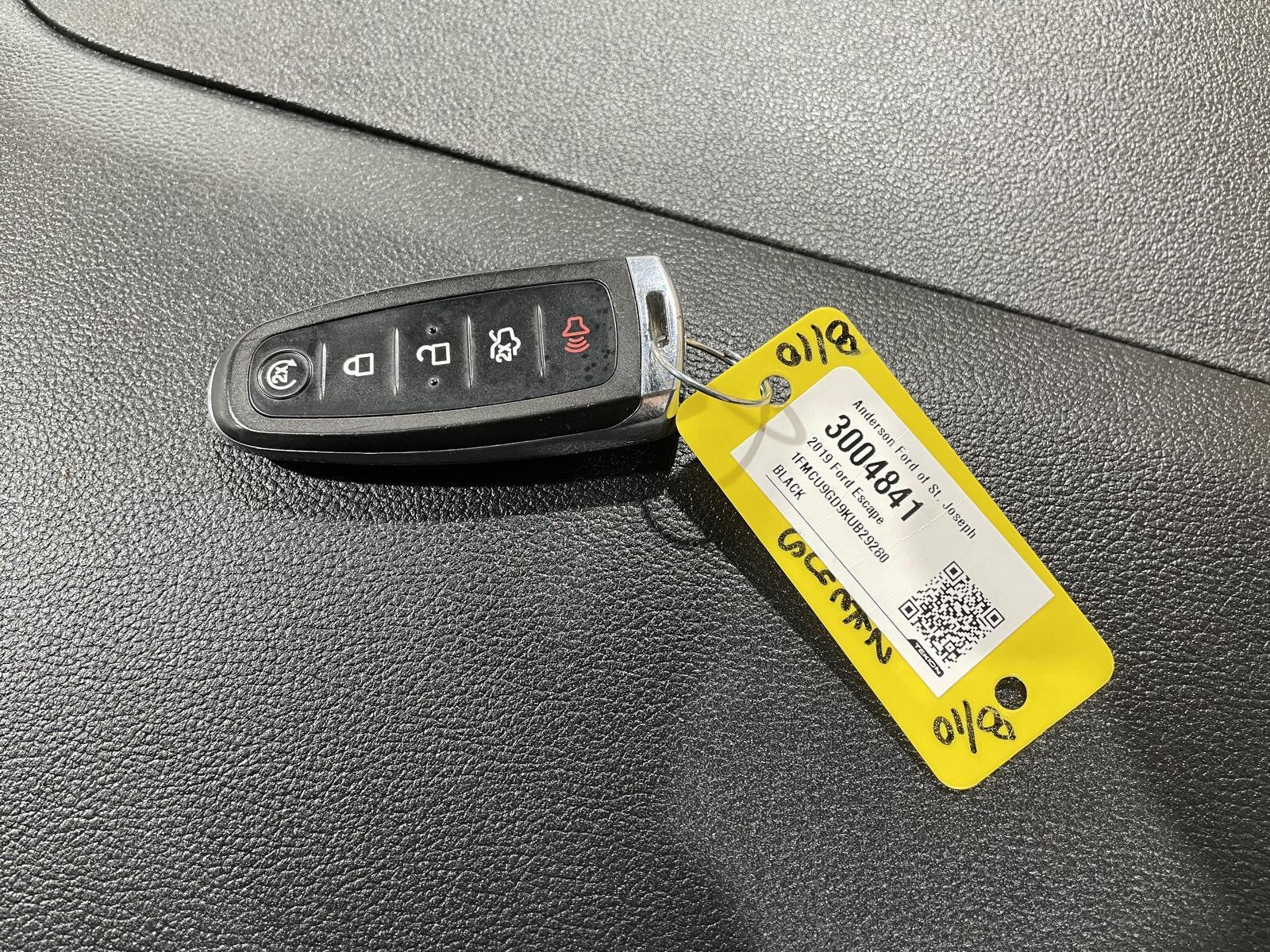 Vehicle photo 45