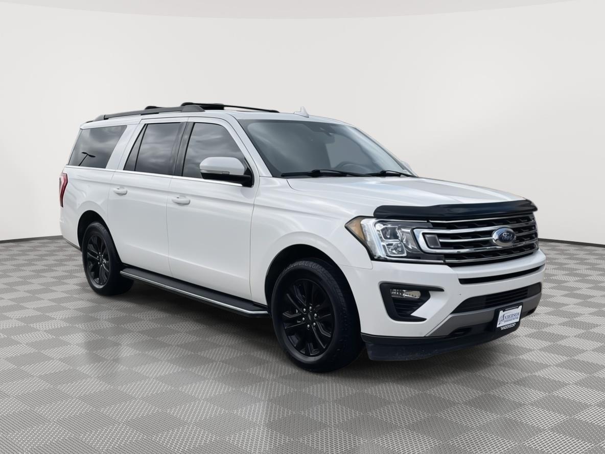 Vehicle photo 7
