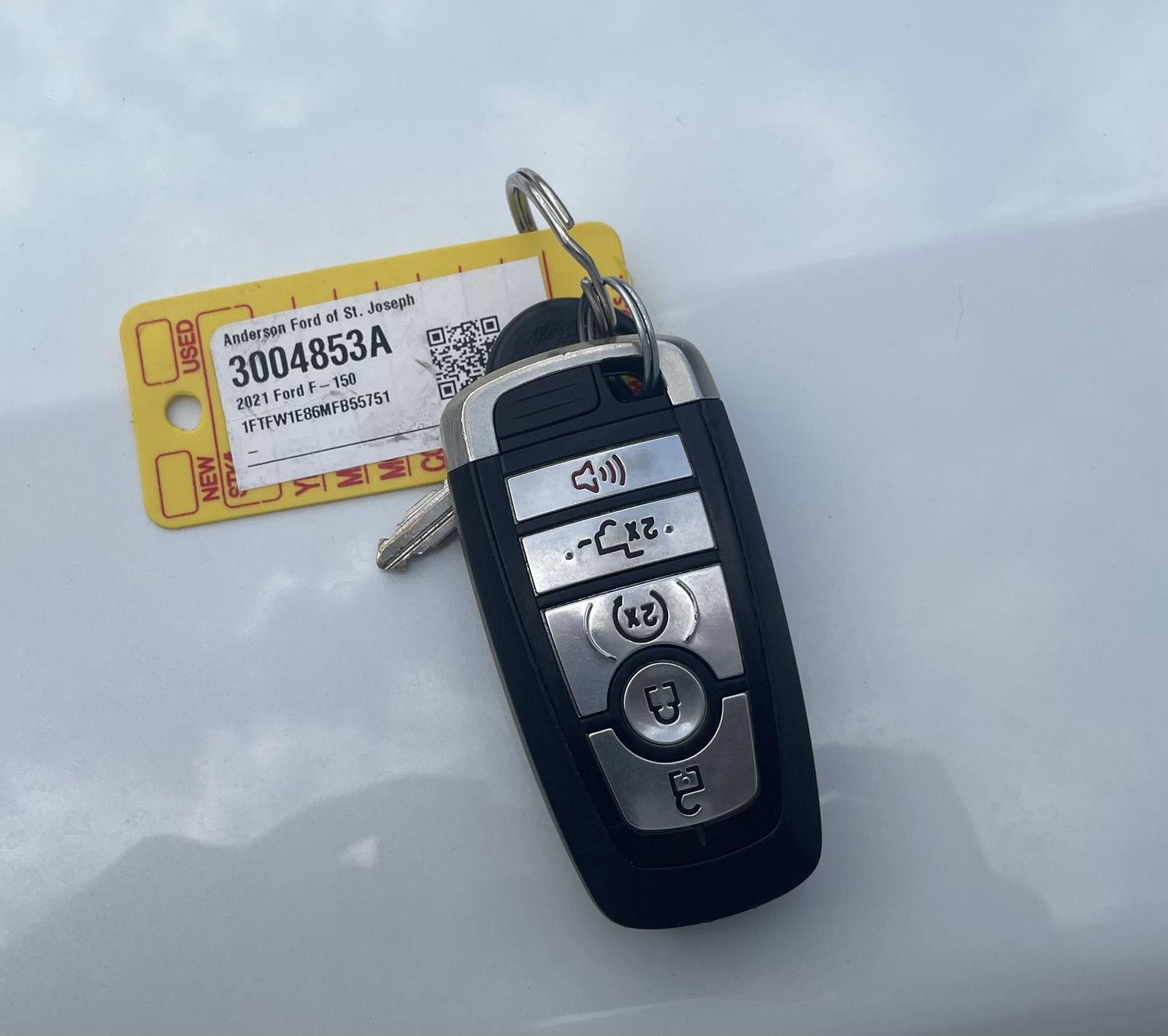 Vehicle photo 41