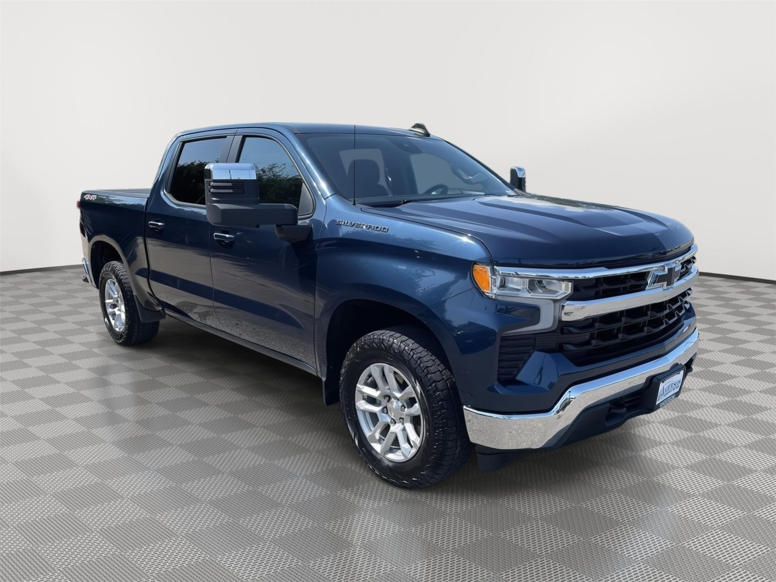 Vehicle photo 5