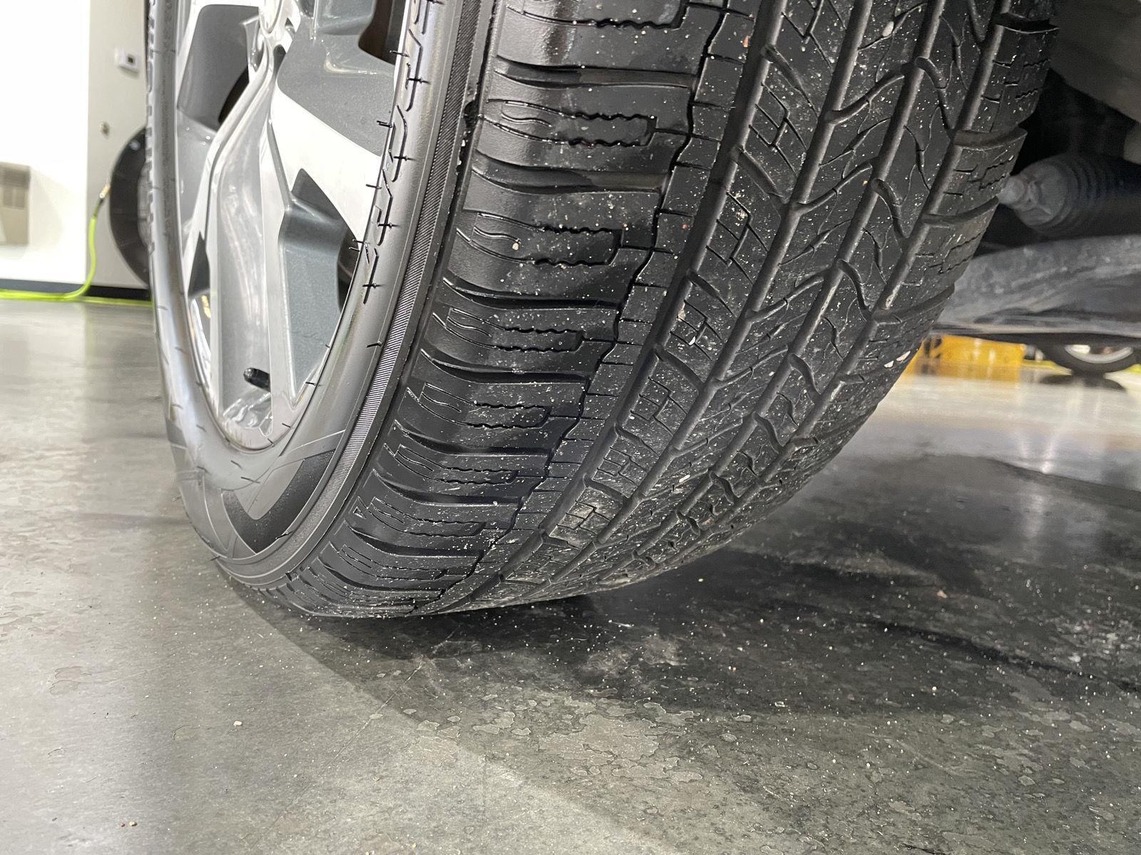 Vehicle photo 20