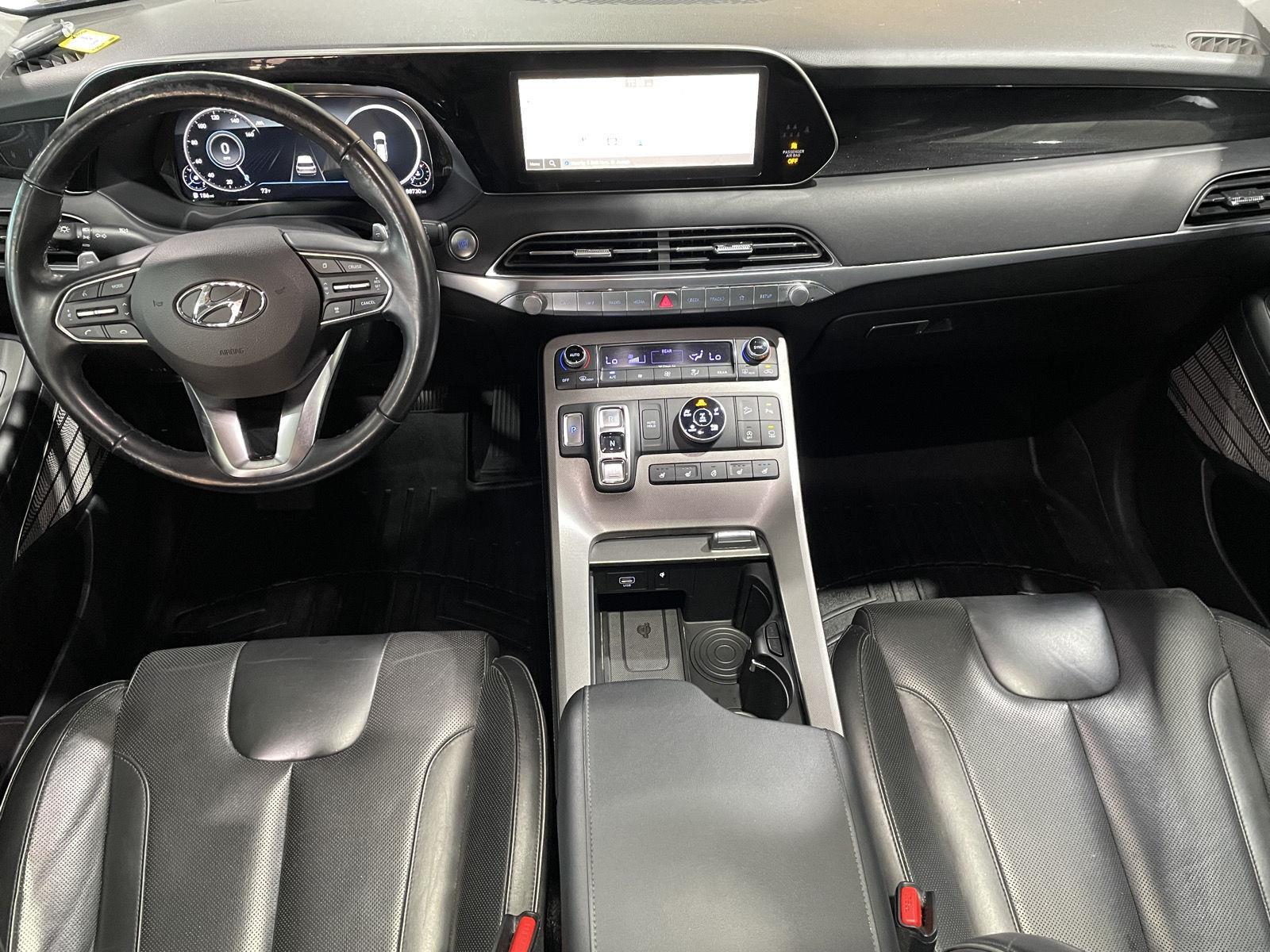 Vehicle photo 22