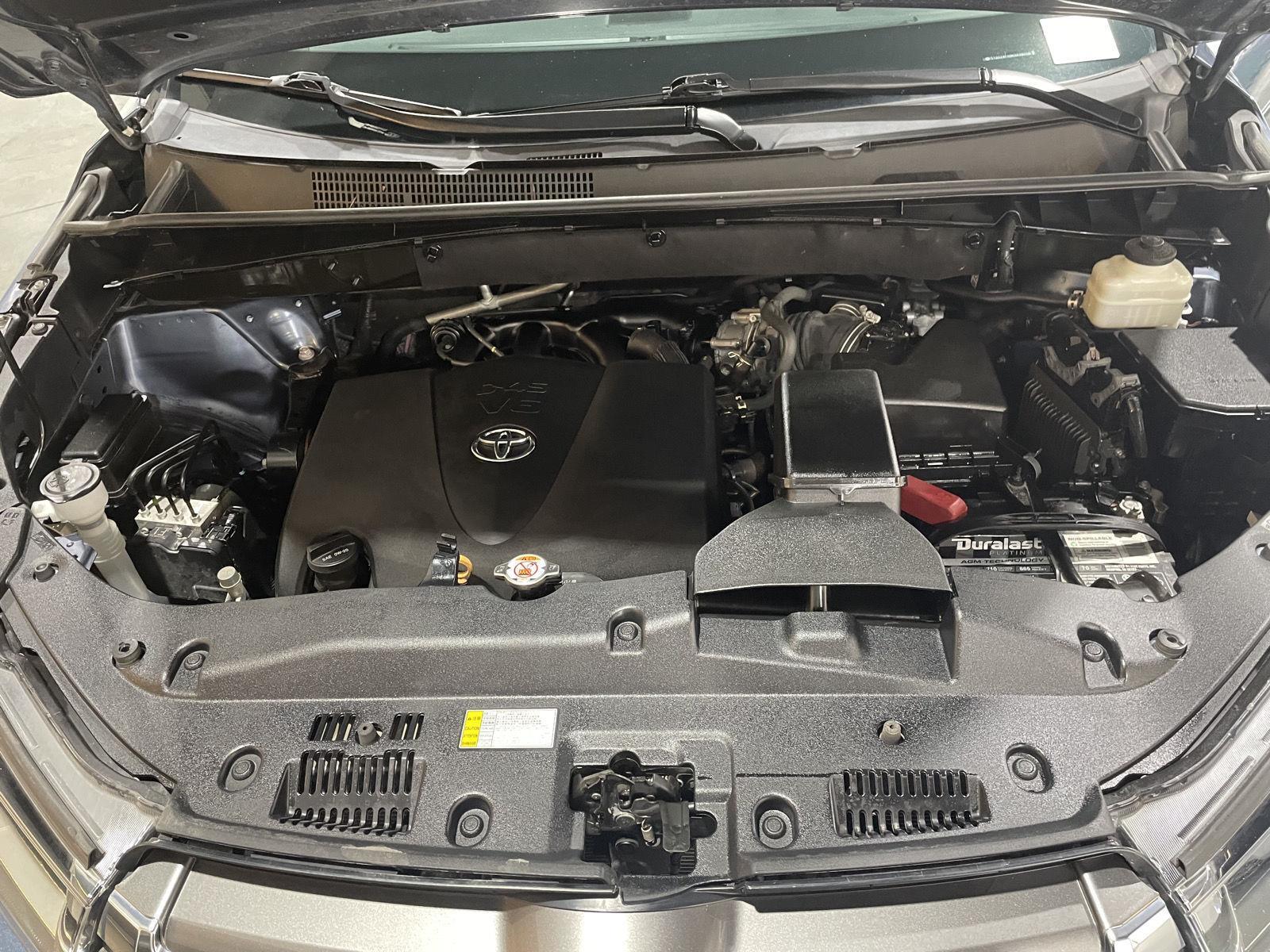 Vehicle photo 41