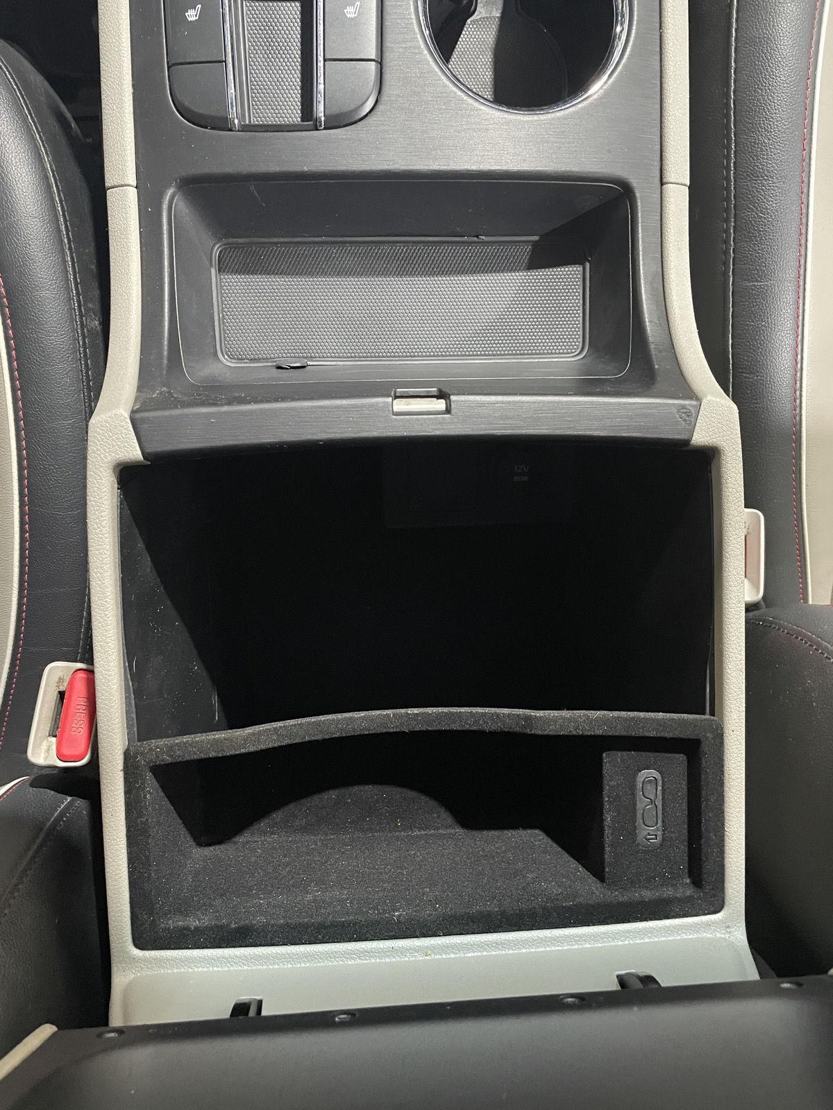 Vehicle photo 35