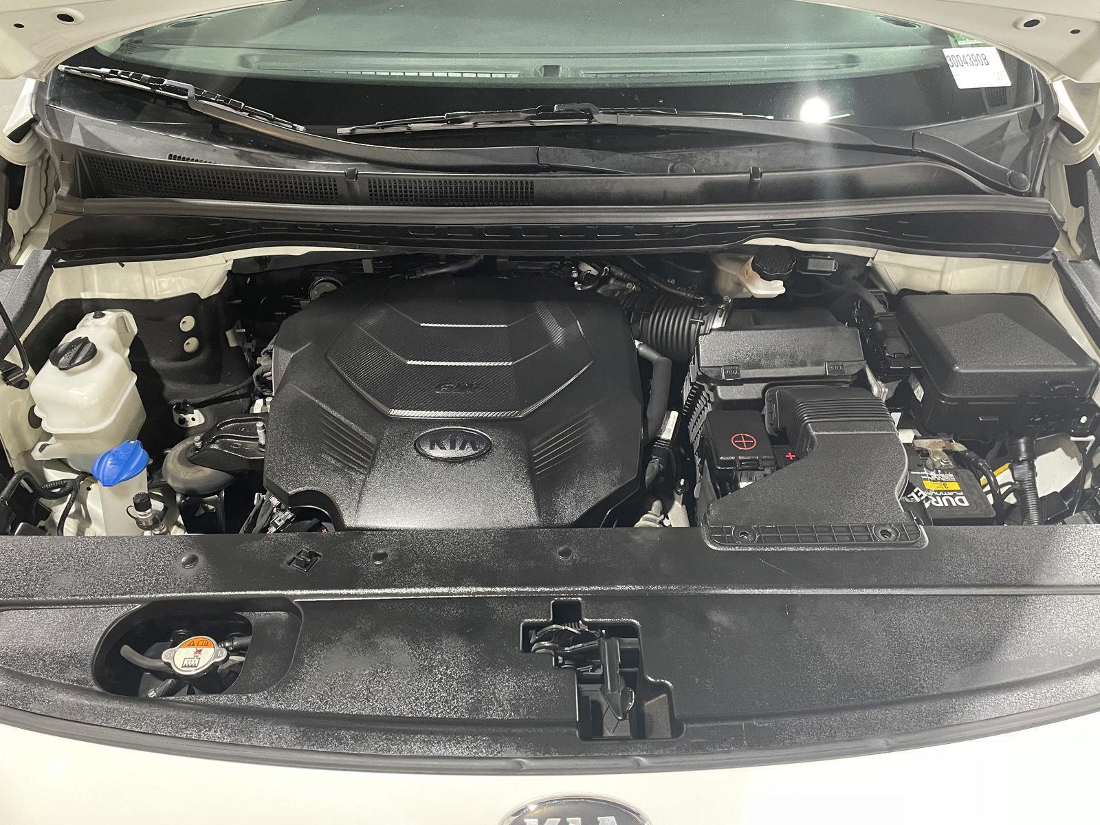 Vehicle photo 37