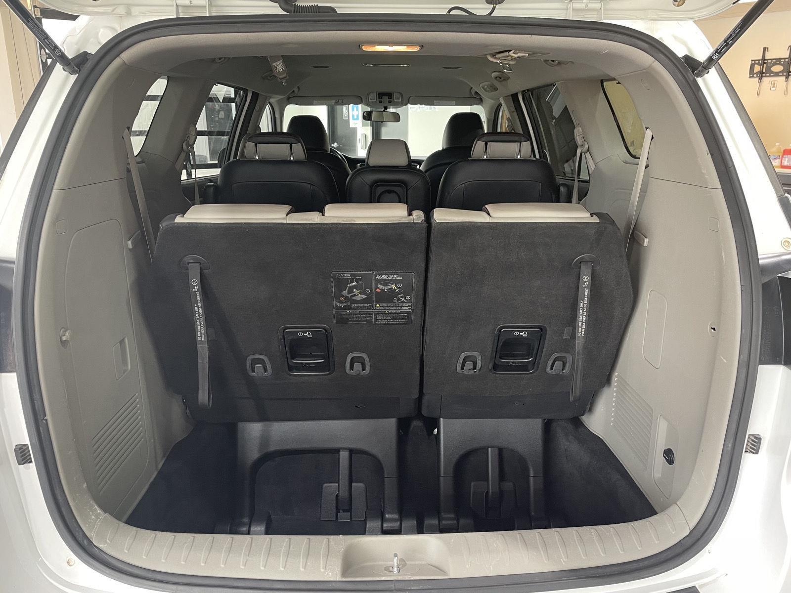 Vehicle photo 38