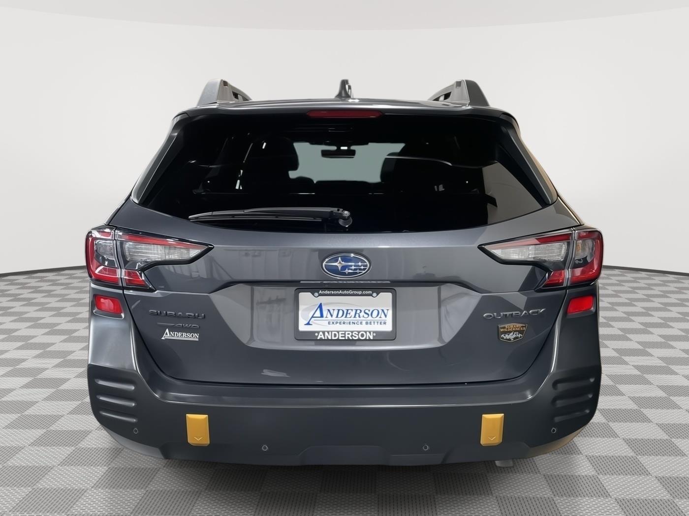 Vehicle photo 8