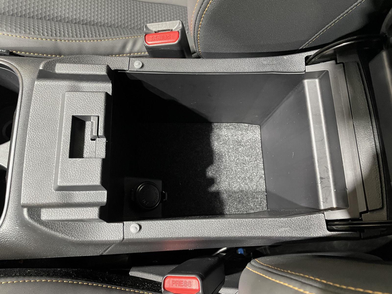 Vehicle photo 37