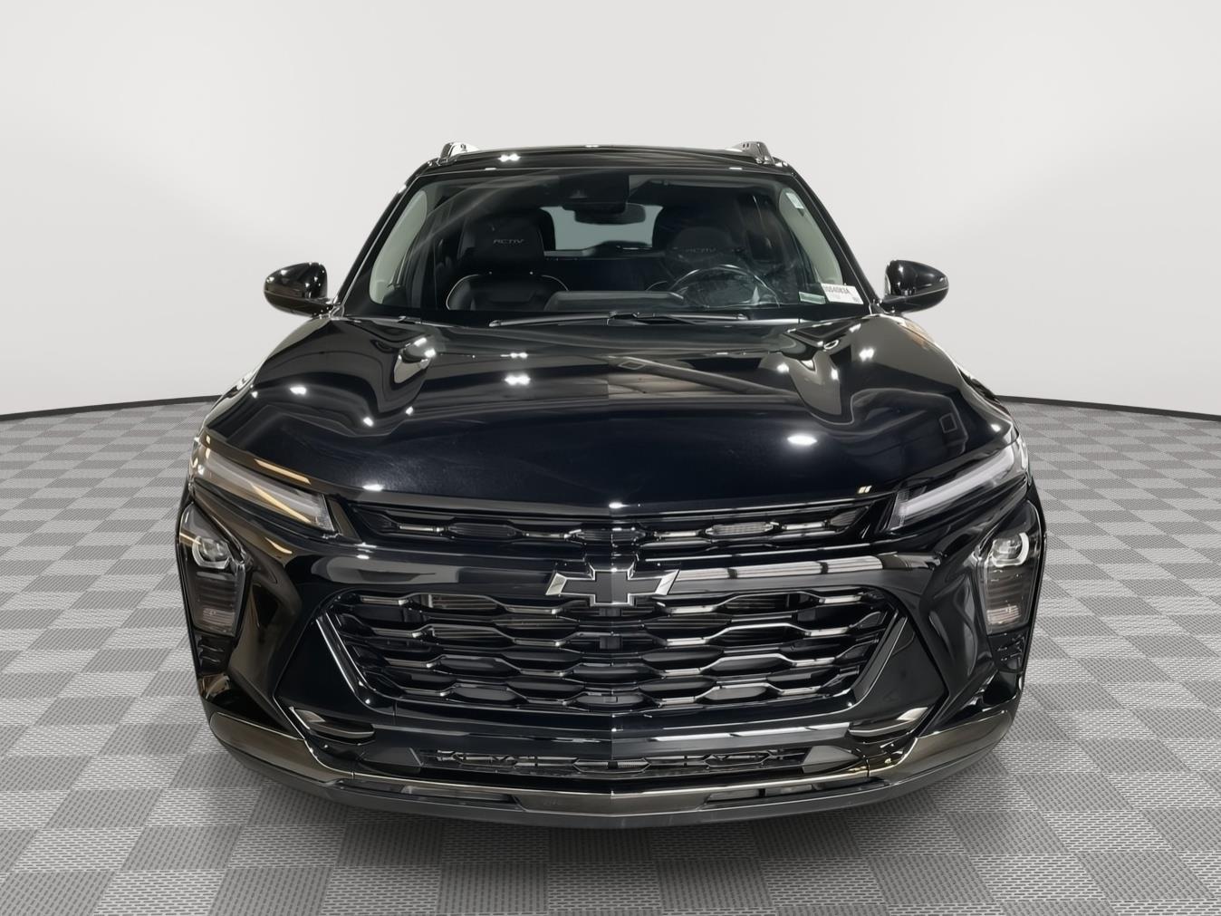 Vehicle photo 4