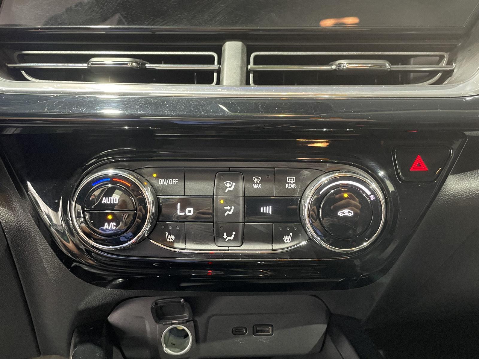 Vehicle photo 27