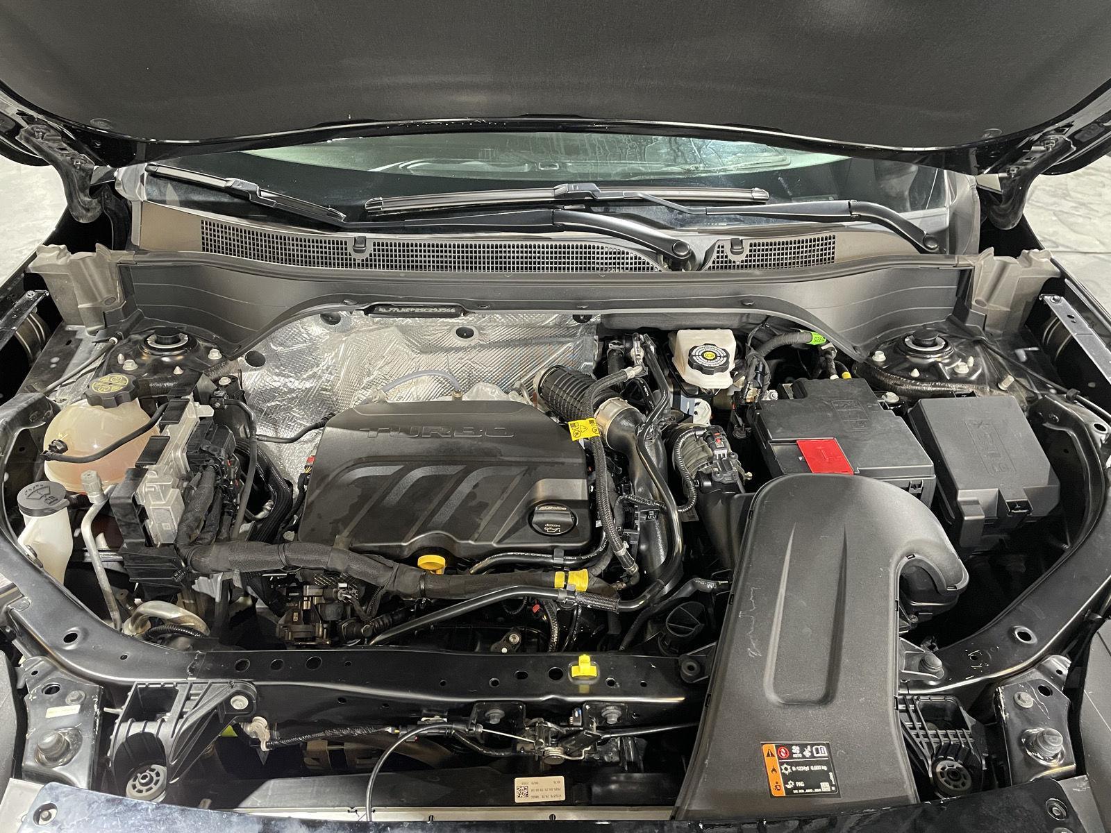 Vehicle photo 34