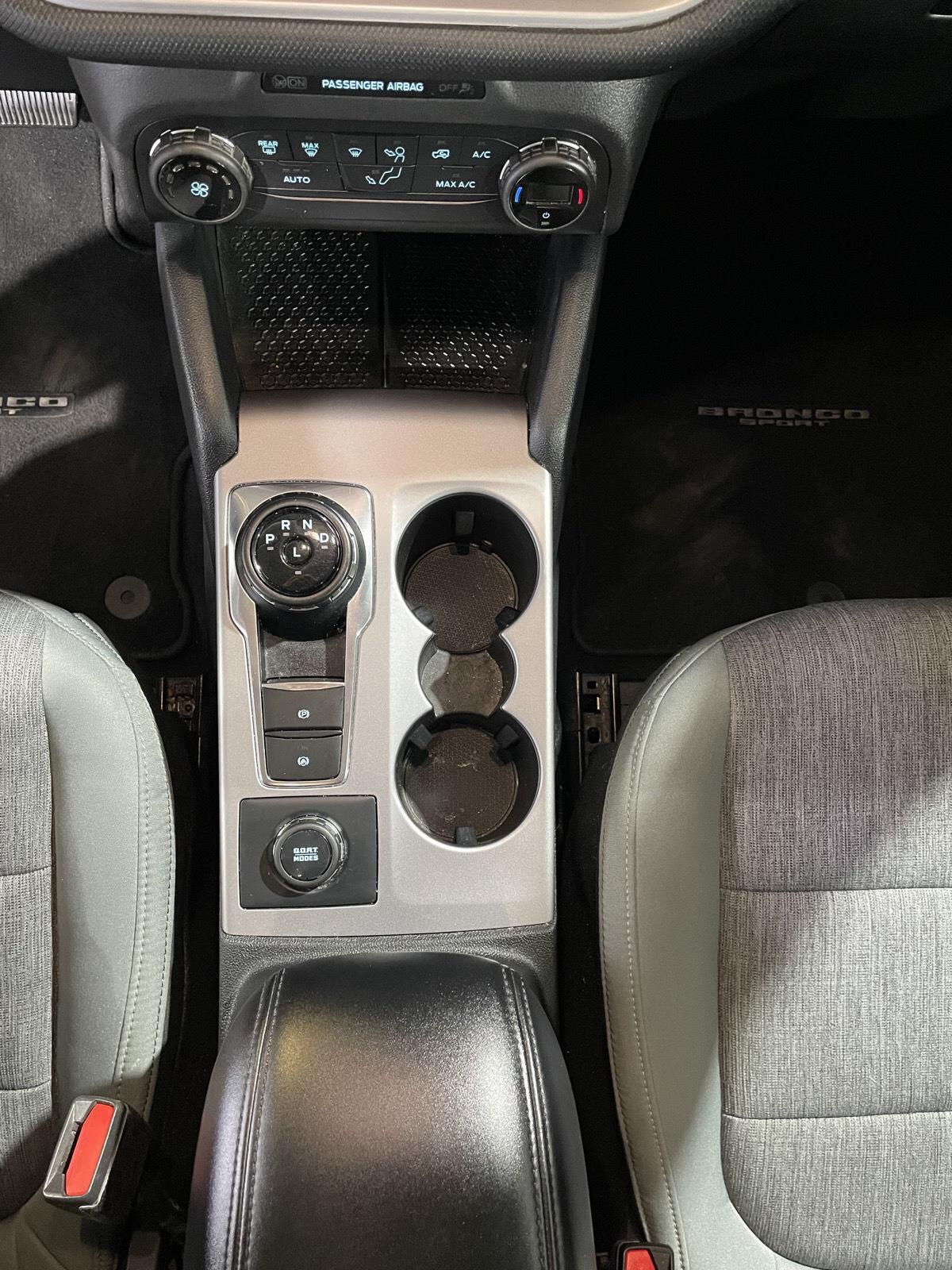 Vehicle photo 30