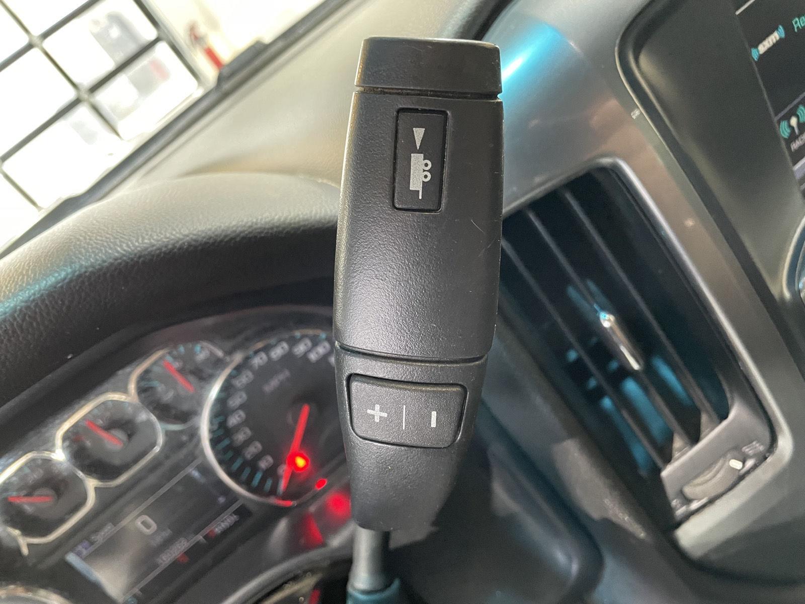 Vehicle photo 34