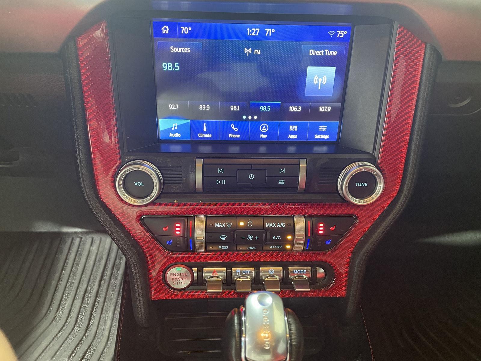 Vehicle photo 22