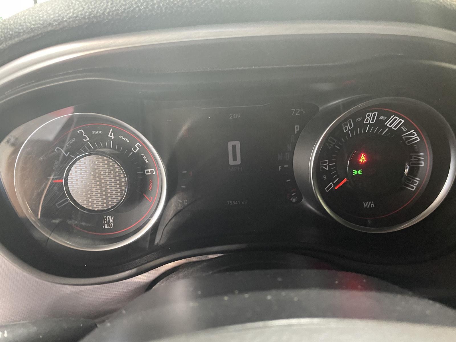 Vehicle photo 3