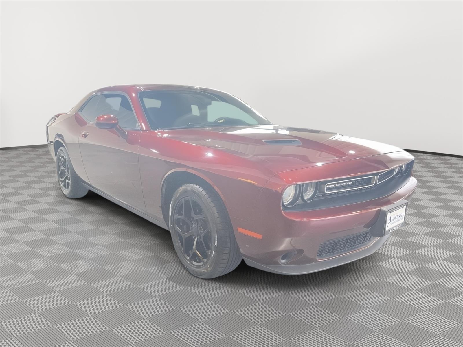 Vehicle photo 5