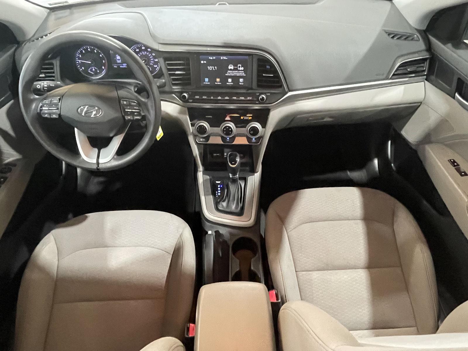 Vehicle photo 22