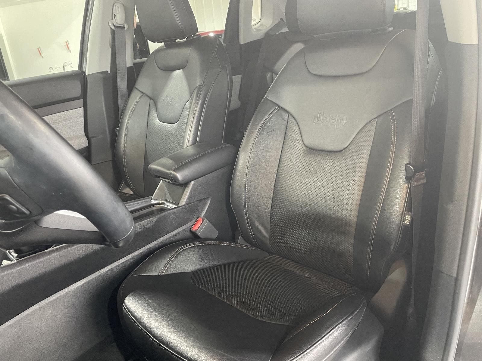 Vehicle photo 20