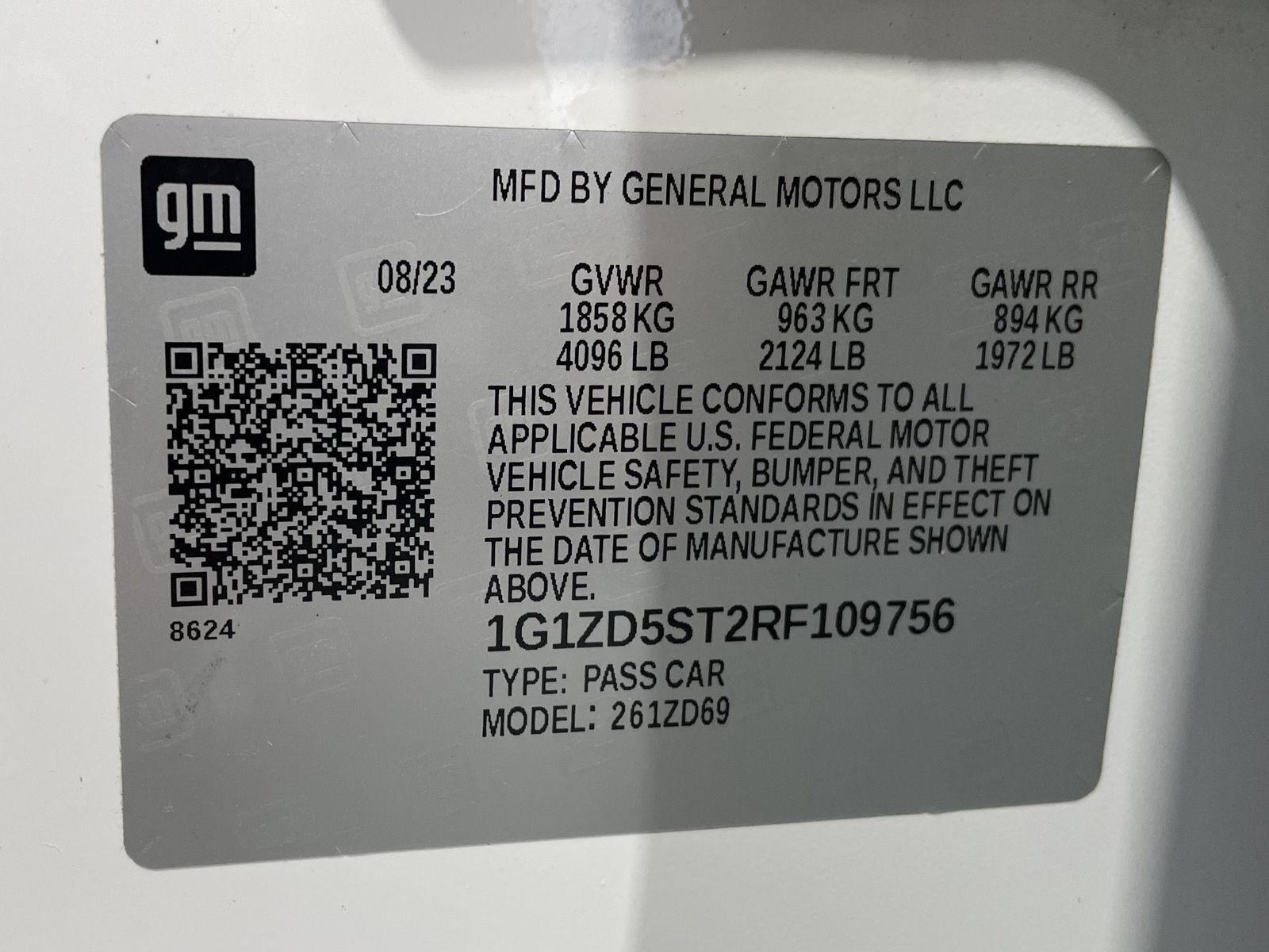Vehicle photo 32