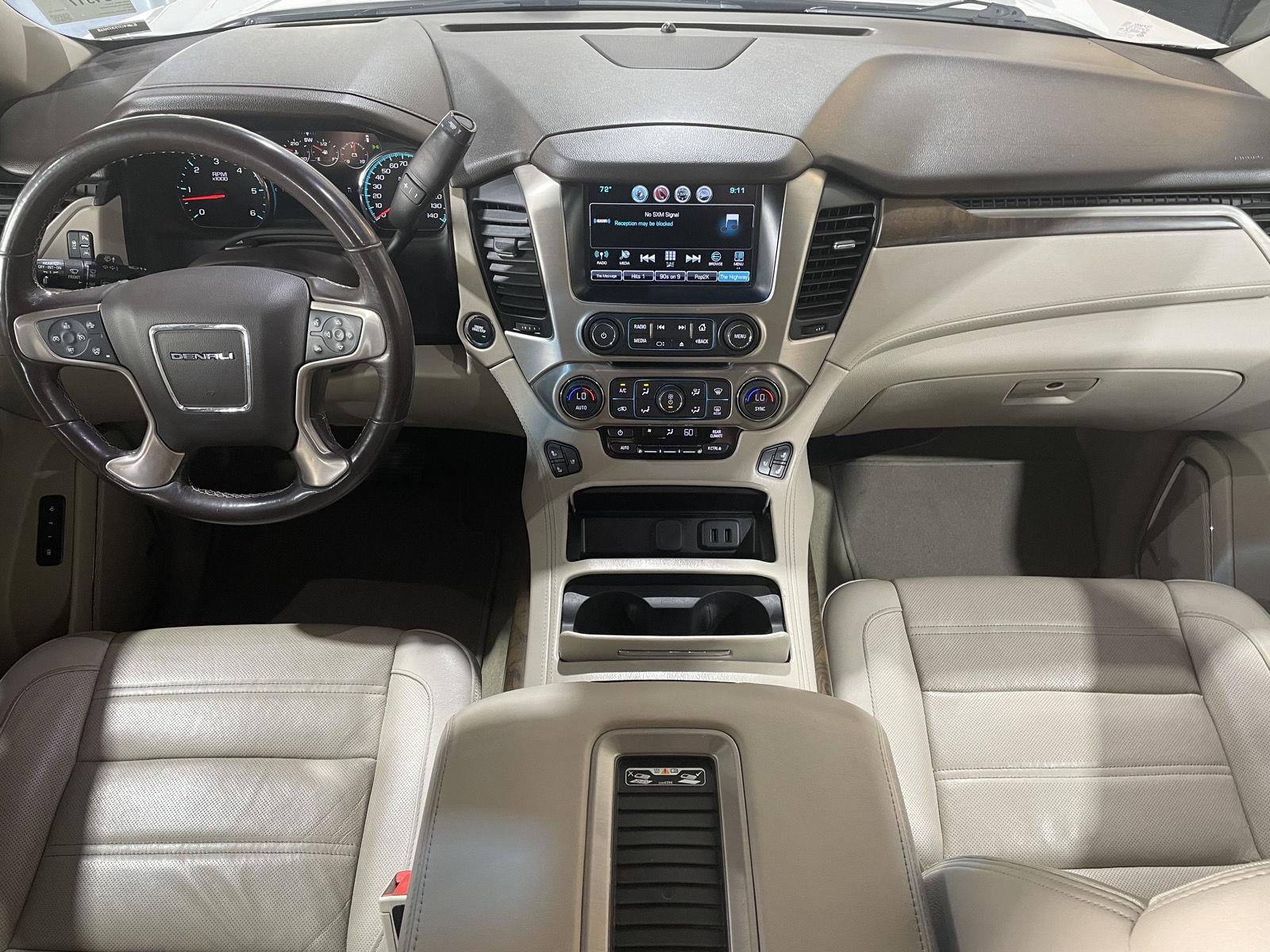 Vehicle photo 16