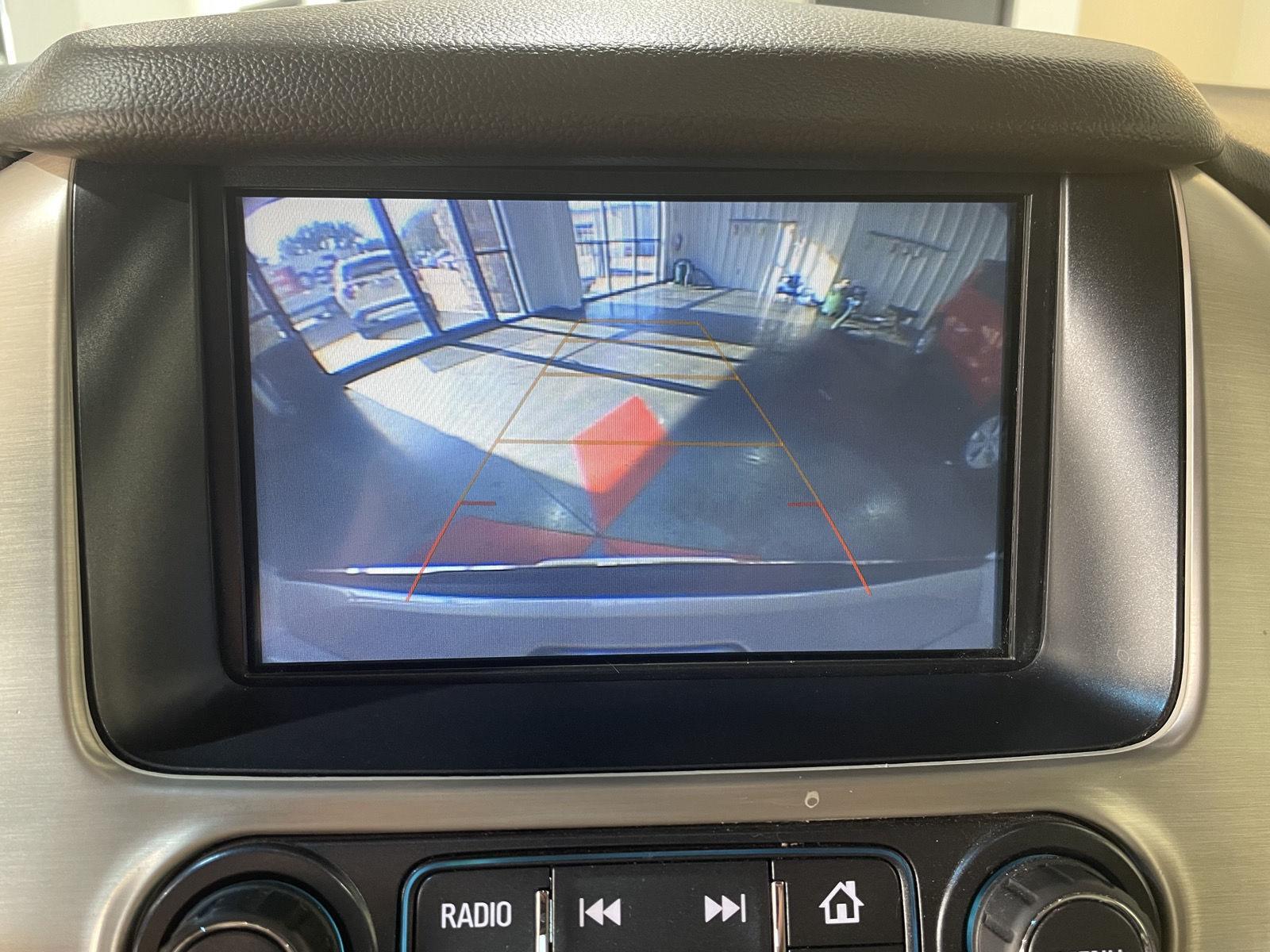 Vehicle photo 32