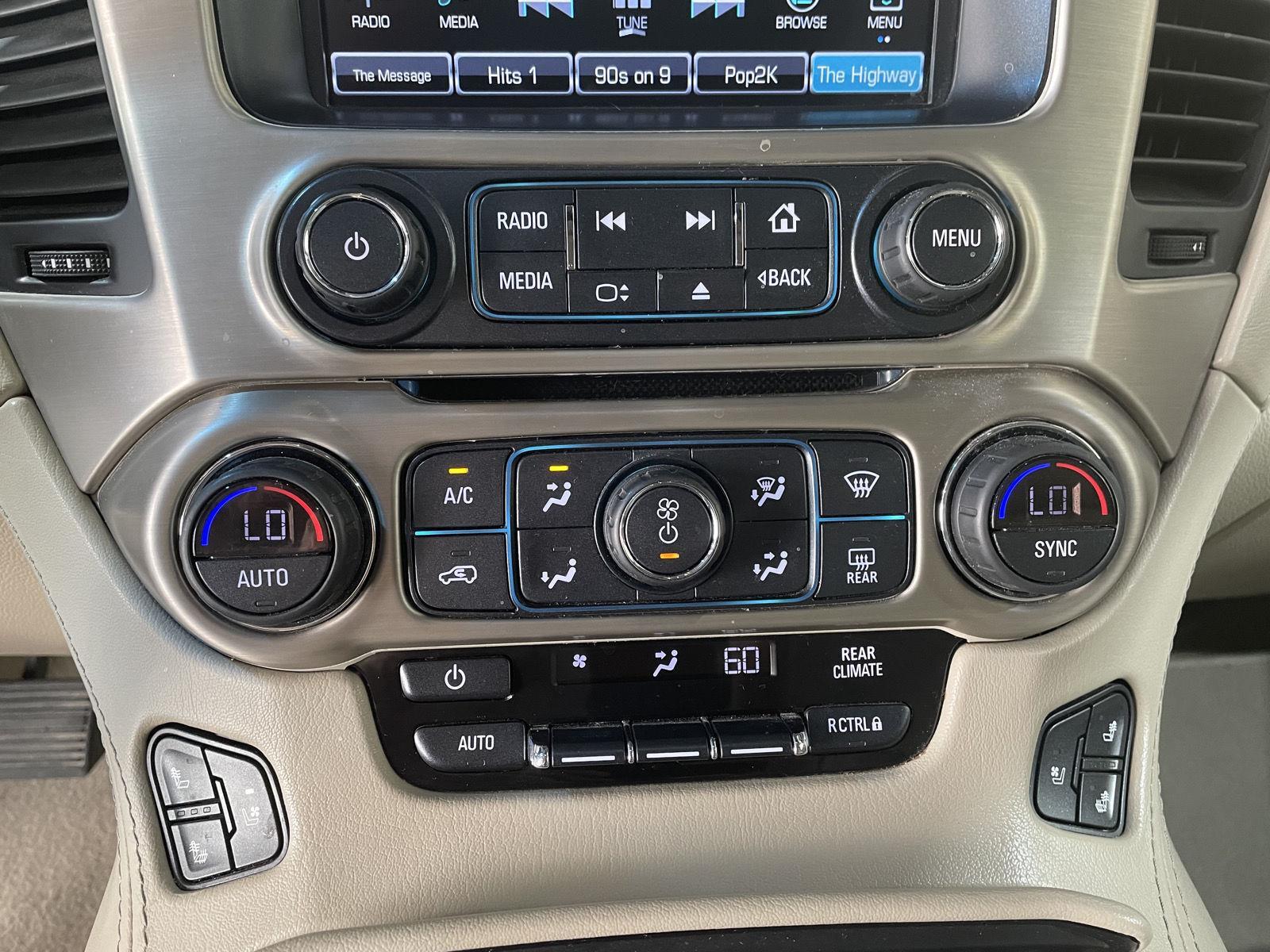 Vehicle photo 33