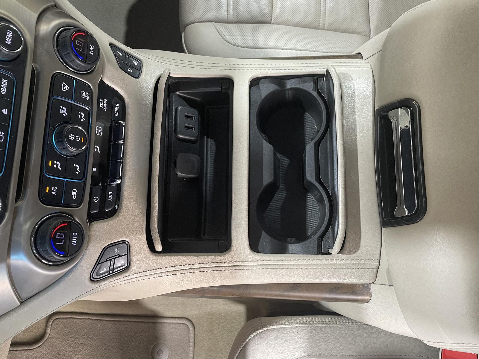 Vehicle photo 35