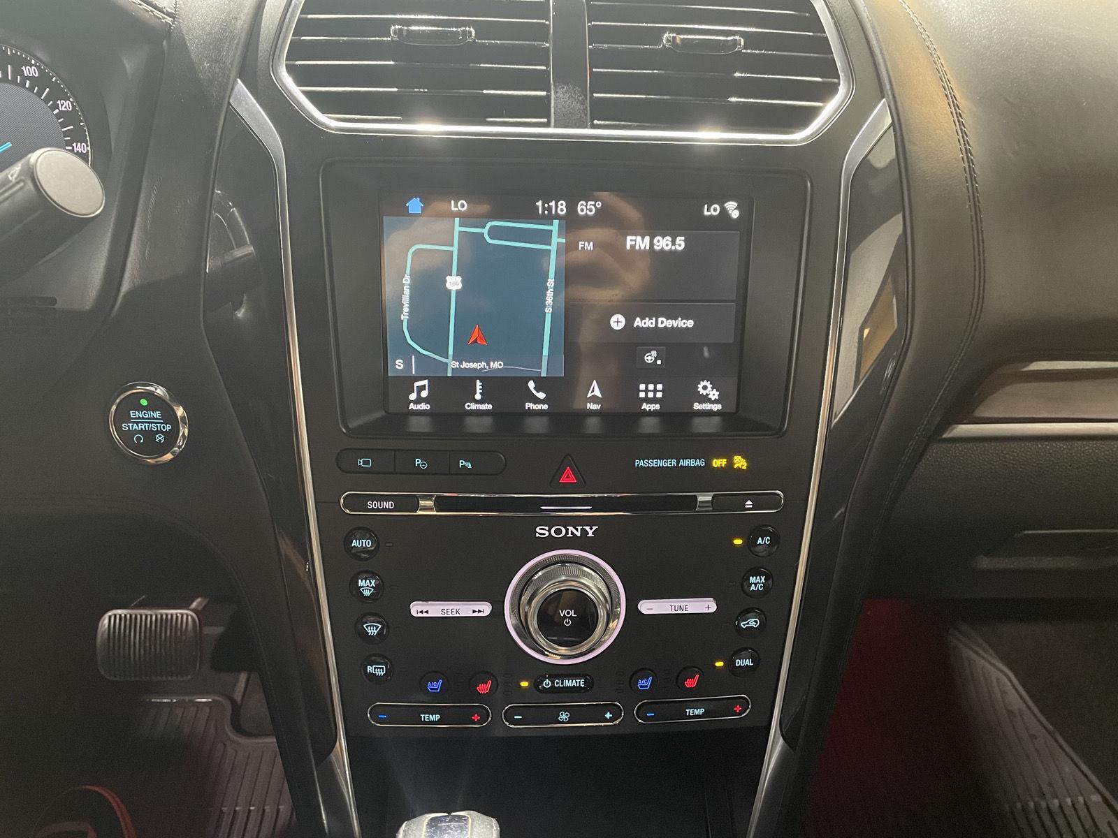 Vehicle photo 32